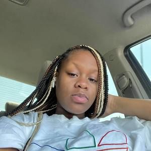 Meet your Posher, Latrice